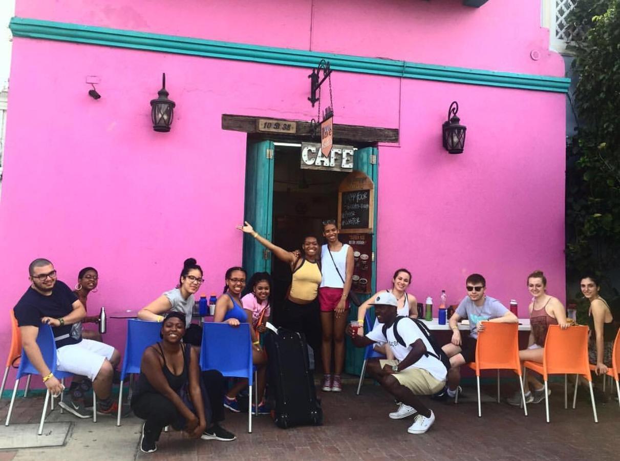 Mi Llave Hostels Cartagena Luaran gambar
